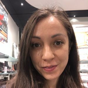 Meet your Posher, Alexandra